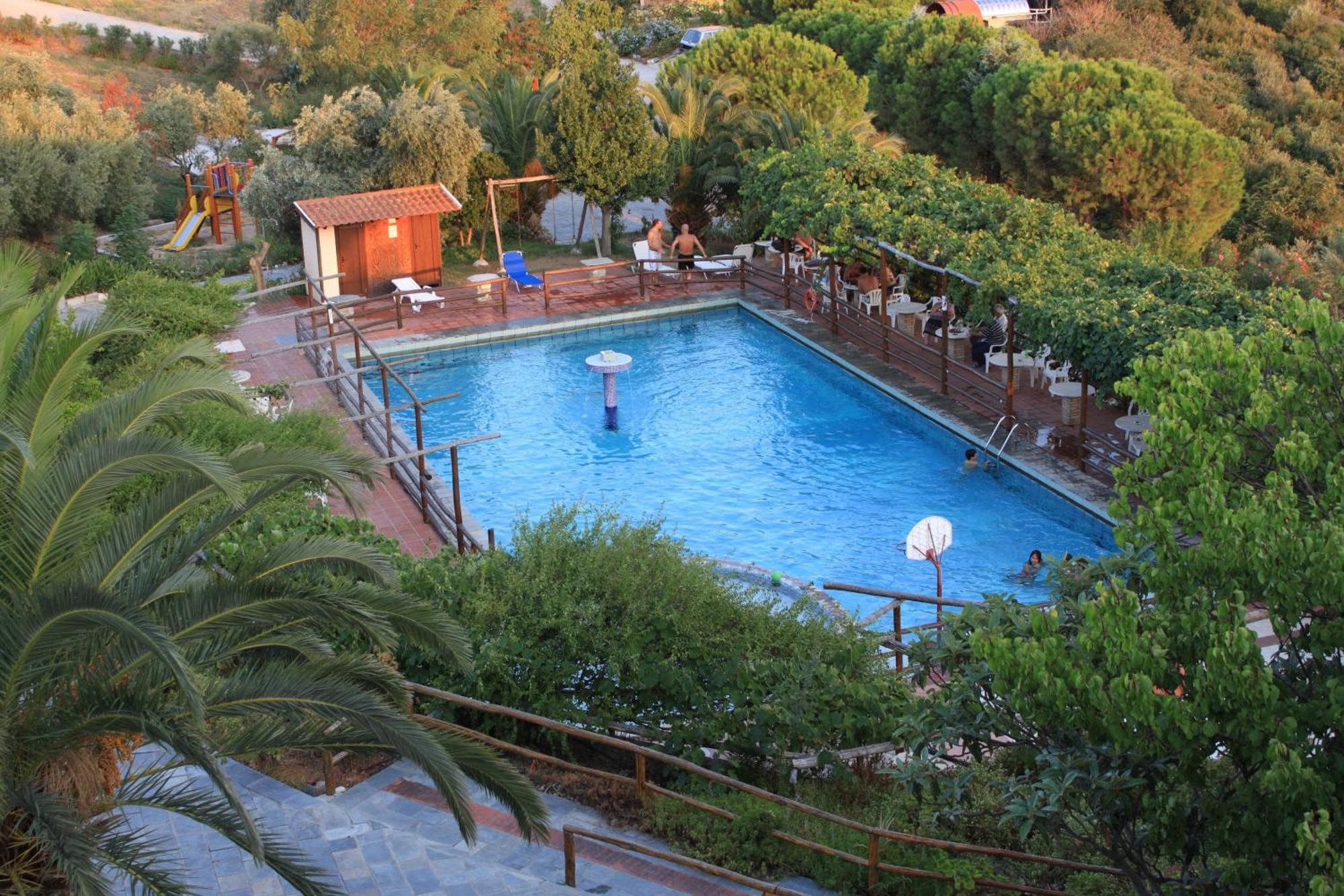 Athorama Hotel Ouranoupoli Exterior photo